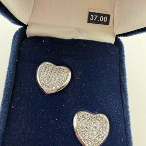 Montana Silversmiths Ladies Simply ER Pave CZ Heart Silver Earrings ER3073